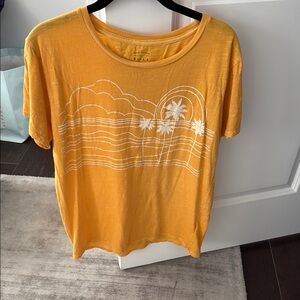 Billabong Mustard Yellow T-Shirt
